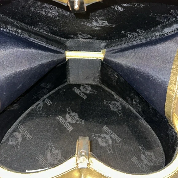 Moschino Vintage 90s Heart Shaped Bag - Picture 7 of 8